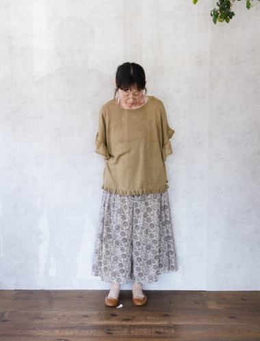 [HUG O WAR]リネンフリル2wayニットプルオーバー